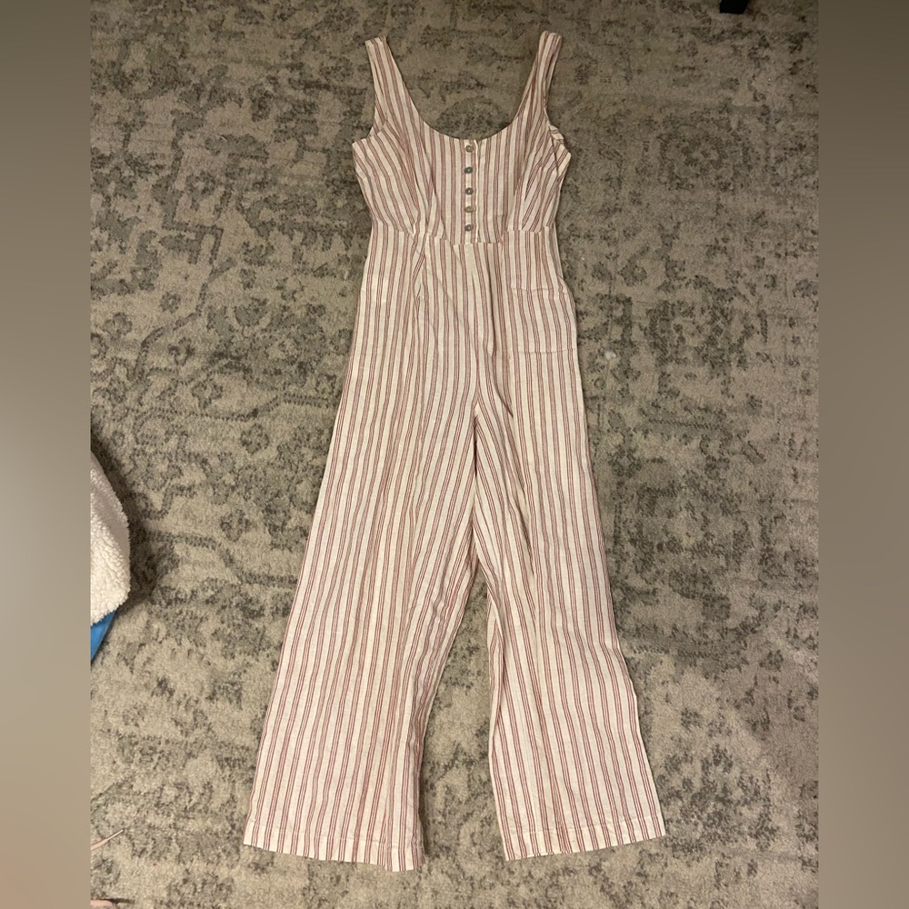 Forever 21 jumpsuit size small